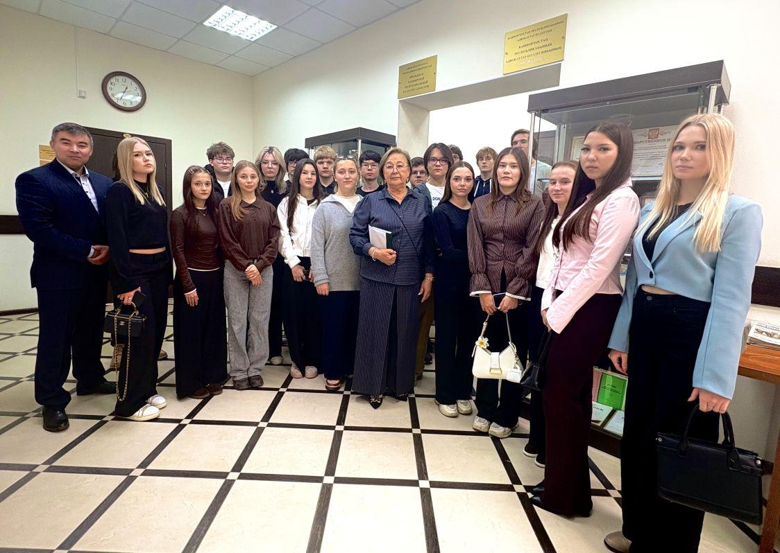 История и современность: студенты посетили Адвокатскую палату и музей адвокатуры